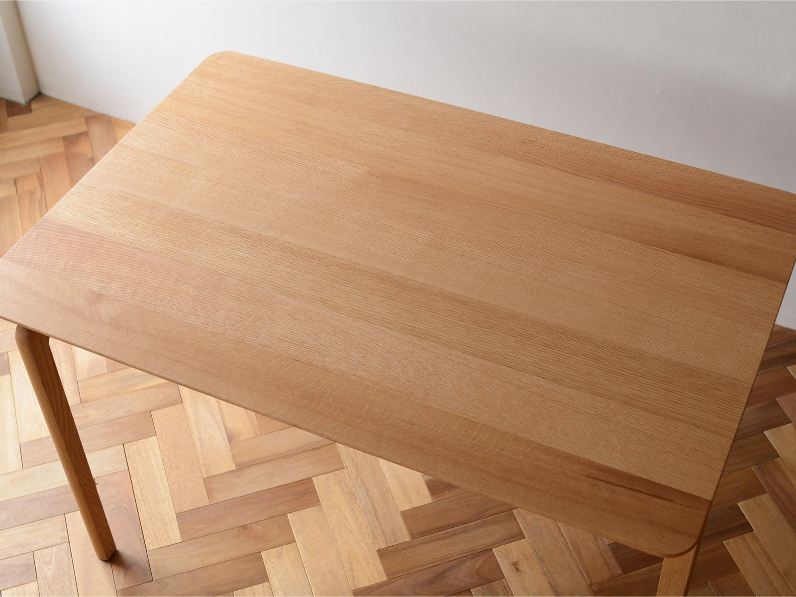 LISCIO（リッショ） ダイニングテーブル 4人 長方形 オーク 無垢材 DENTO 伝統工芸 展示品20%オフ