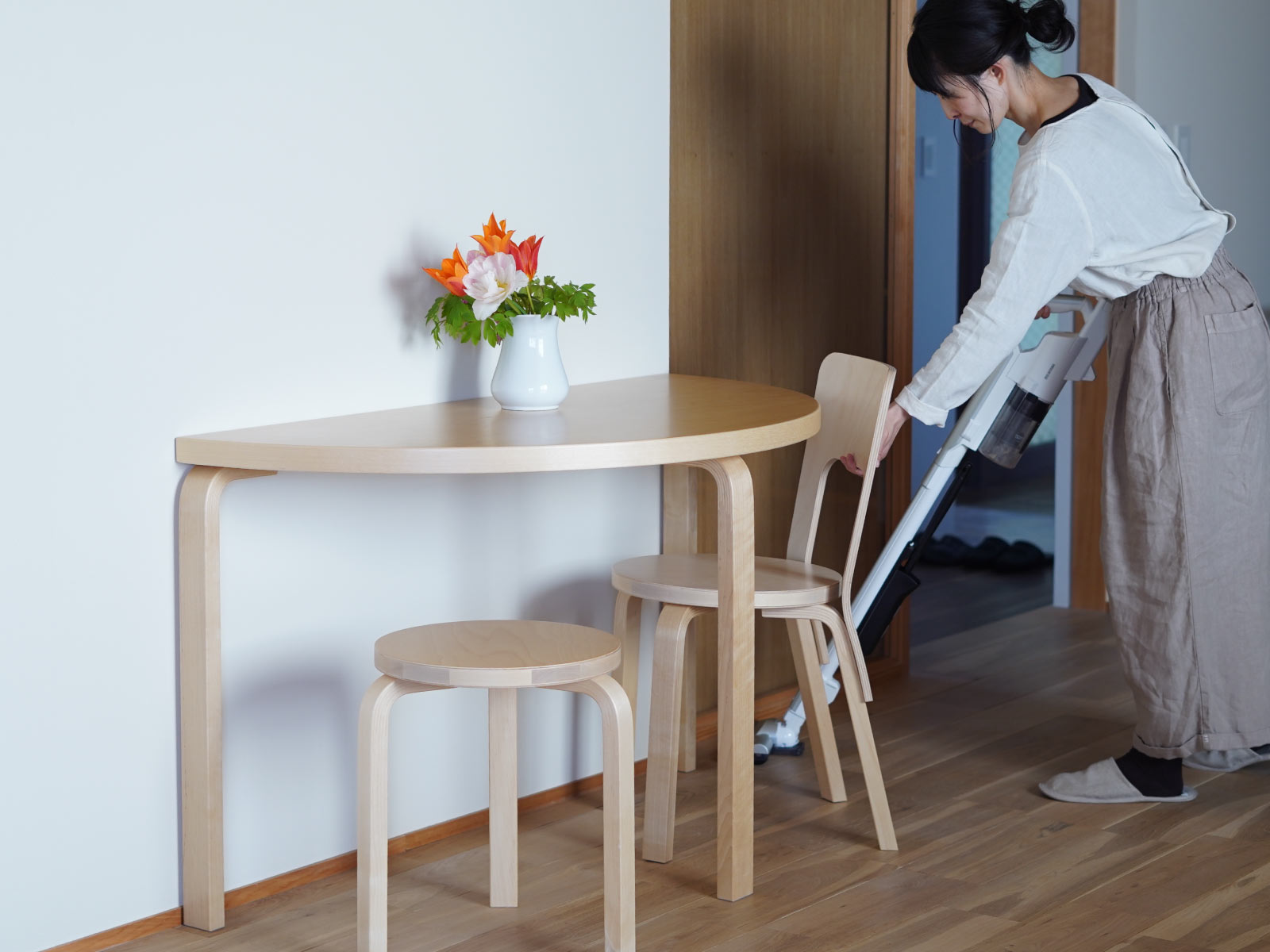 artek (アルテック) 95テーブル 幅120cm 半円形 ダイニング デスク 多 