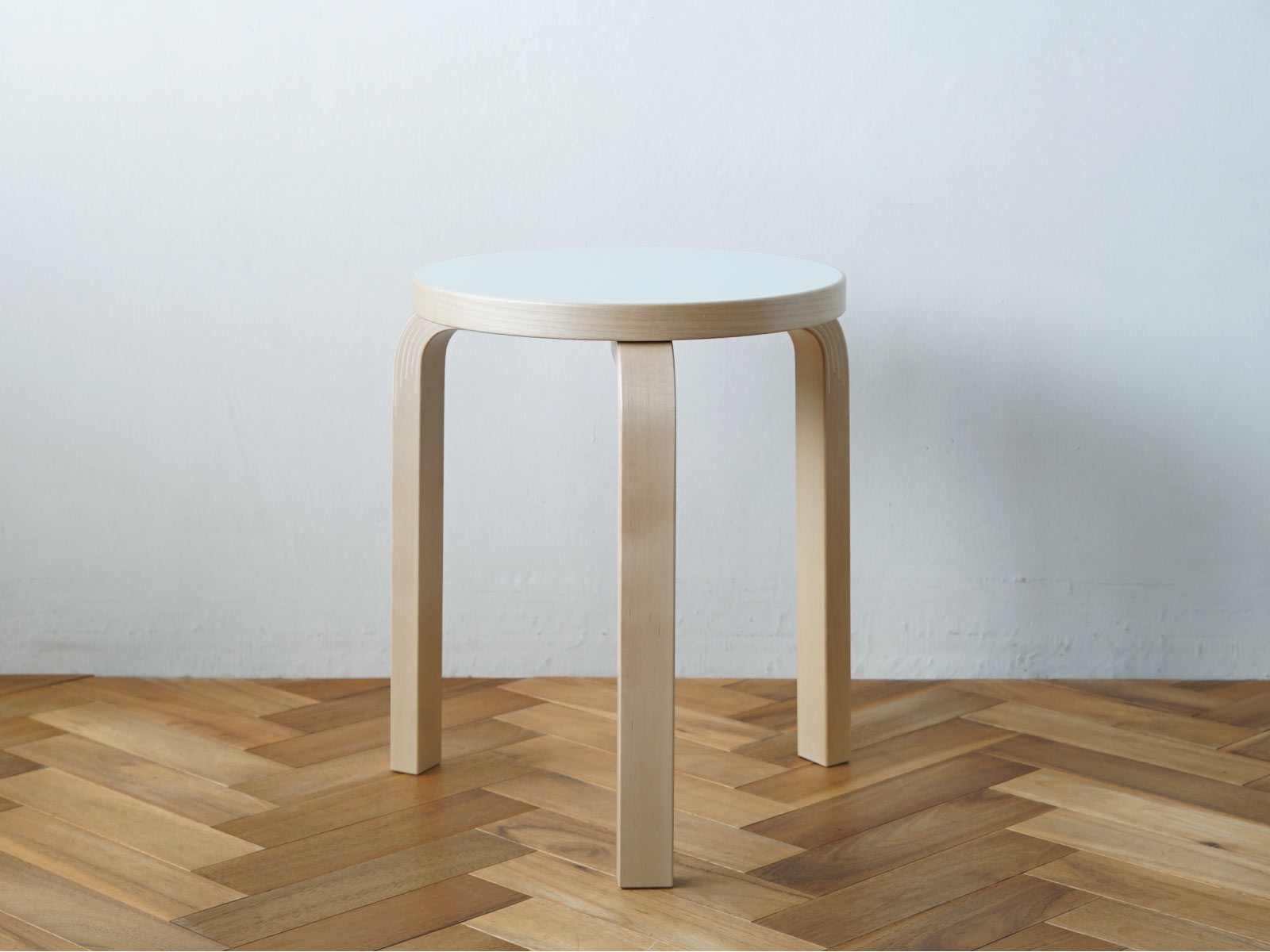 artek アルテック stool60 スツール60 ホワイトラミネート 組立済み1