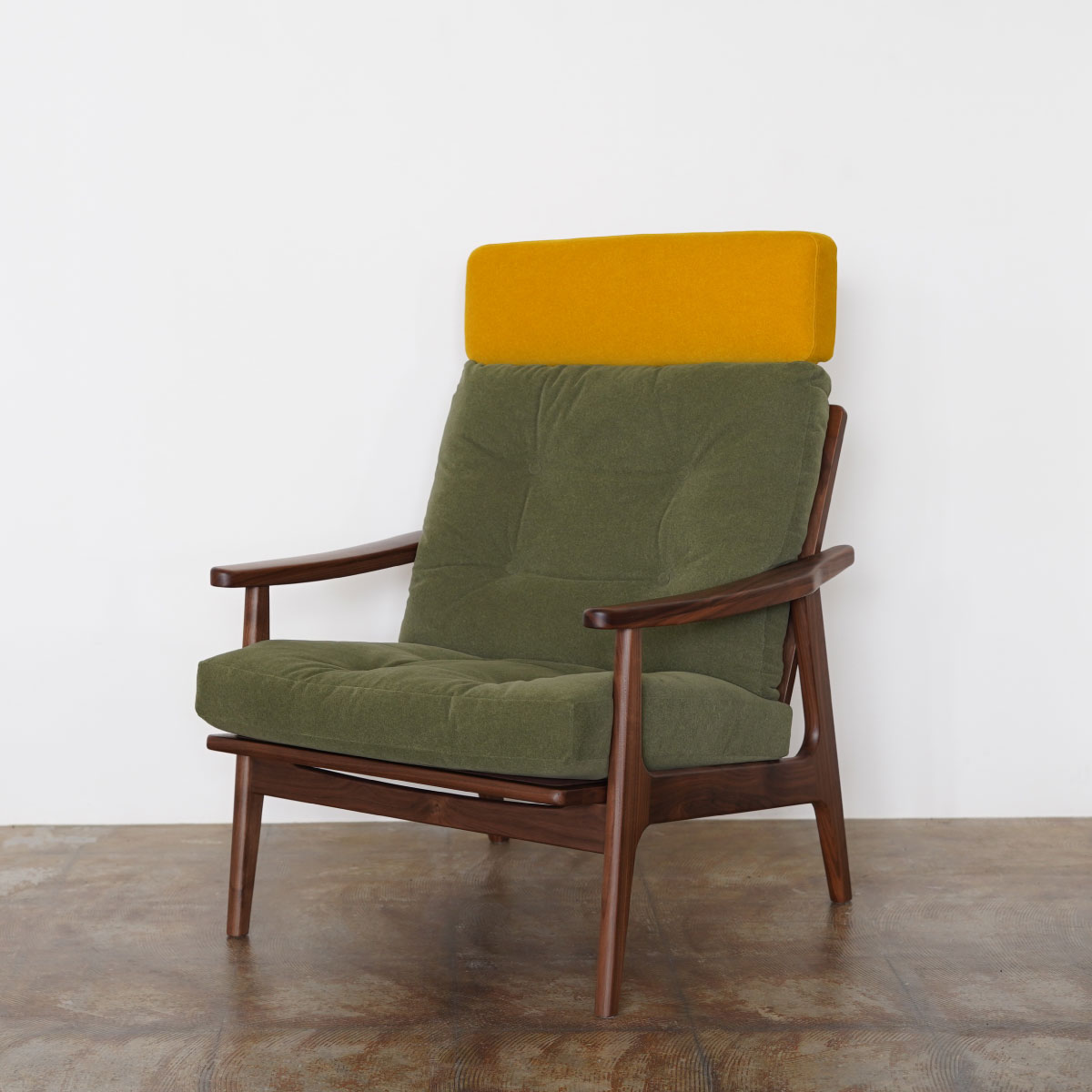 《展示品セール30%オフ》マルニ60+ ワイド ヘッドレスト ノルディウォーム イエロー1