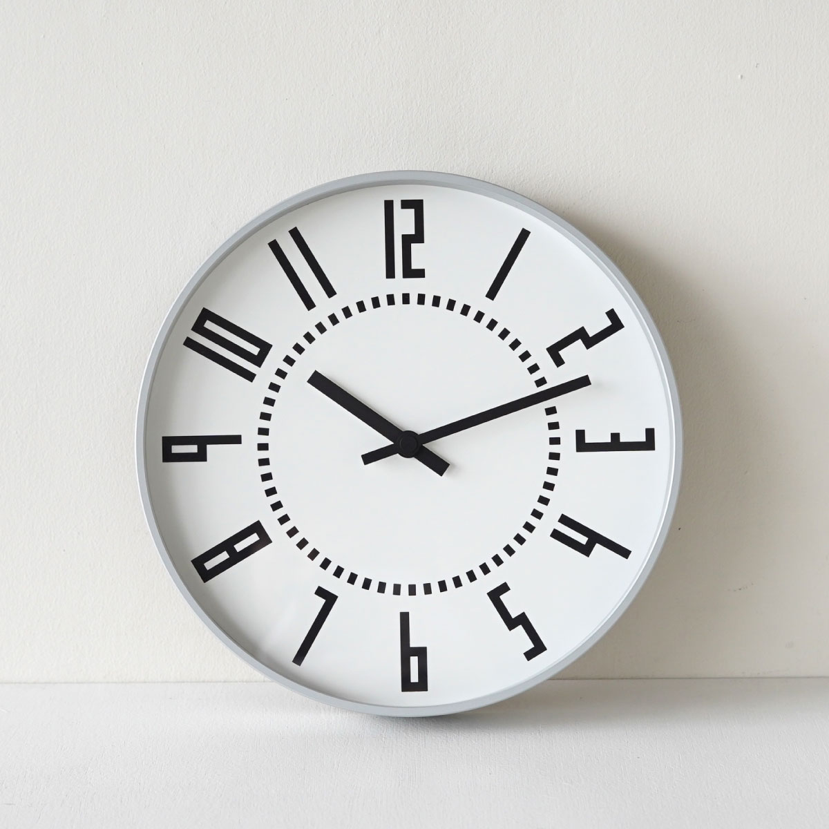《展示品セール50%オフ》Lemnos/タカタレムノス eki clock / エキ クロック ホワイト1