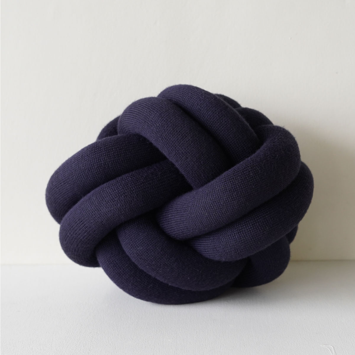 《展示品セール40%オフ》 デザインハウス・ストックホルム Knot Cushion ノット クッション4