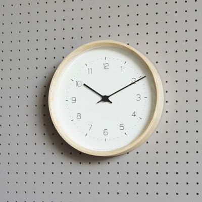 懐かしの「都バス時計」を復刻＆別注 | P.F.S.×SEIKO WALL CLOCK